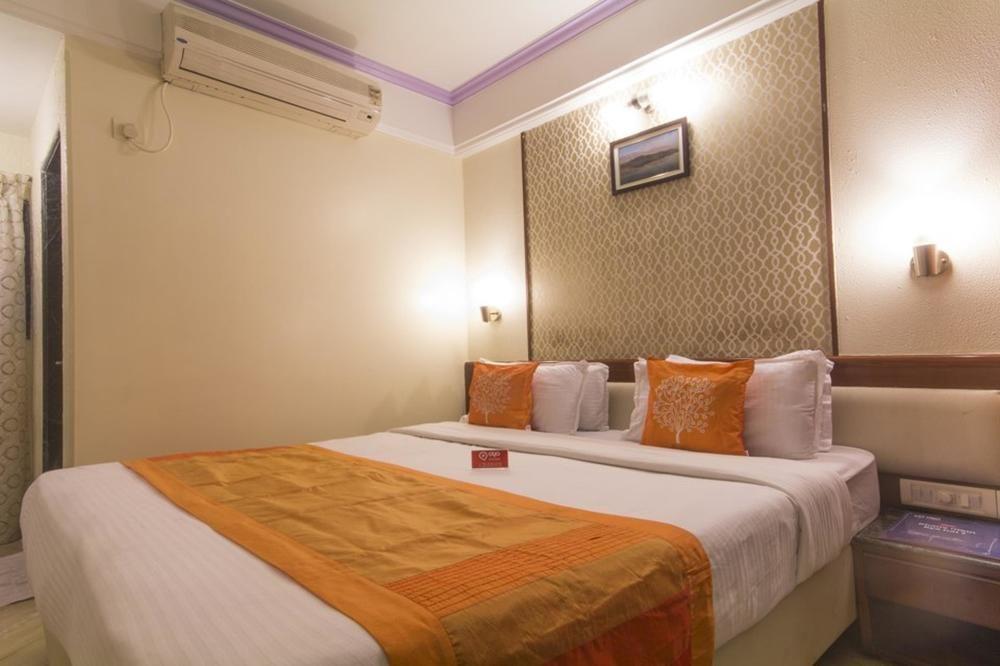 Hotel Peace Park Panvel Exterior photo